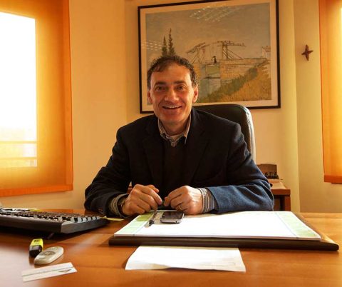 Titolare alla scrivania